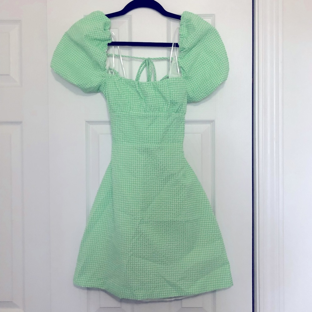 Green Zara dress new with tags